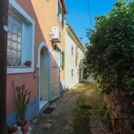 Сasa de vacaciones “ Nicolas Traditional House”
